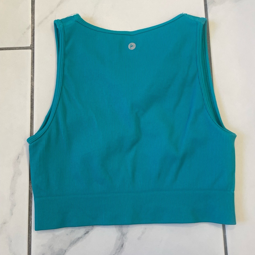90 degrees by Reflex sports top - Picture 2 of 2